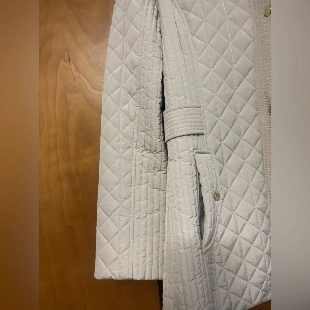 Jones Women’s Winter Coat - Picture 3 of 9